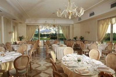 фото отеля Chervo Golf San Vigilio