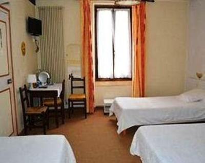 фото отеля Auberge Les Glycines Hotel Cancon