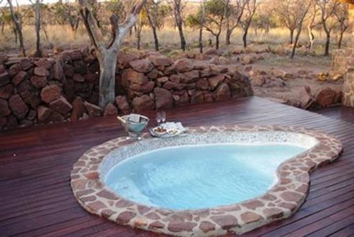 фото отеля Abloom Lodge