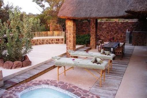 фото отеля Abloom Lodge