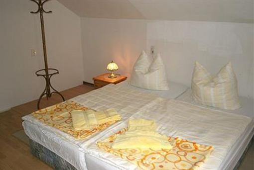 фото отеля Pension & Restaurant Zur Schweizermuhle