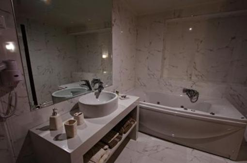 фото отеля Siris Hotel
