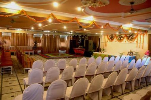 фото отеля Jahanvi Dale Hotel