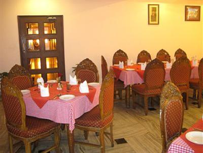 фото отеля Jahanvi Dale Hotel