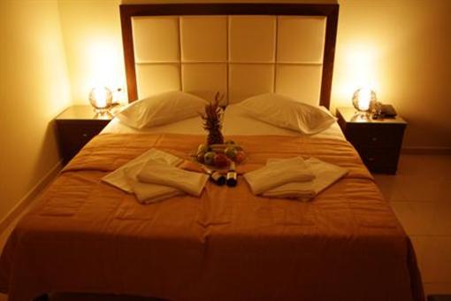 фото отеля Sandy Suites