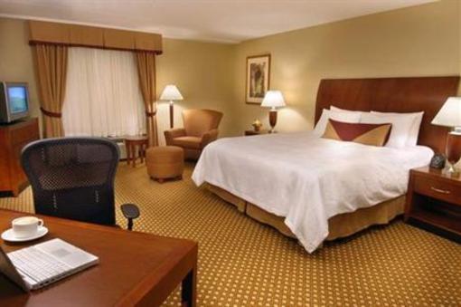 фото отеля Hilton Garden Inn Toronto/Vaughan