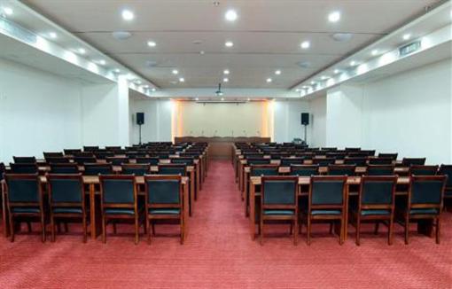 фото отеля Jingjiang Oriental Hotel