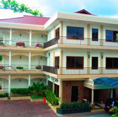 фото отеля Mansinam Beach Resort