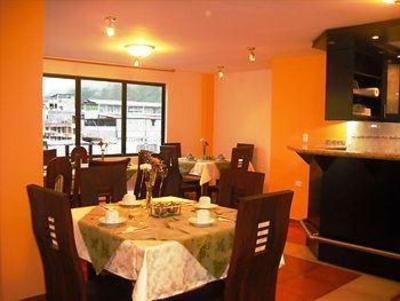 фото отеля Hostal Canela y Miel