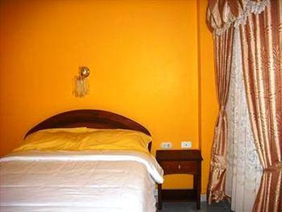 фото отеля Hostal Canela y Miel