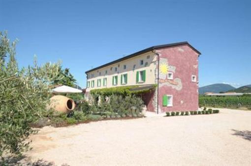 фото отеля Agriturismo Sol De Montalto