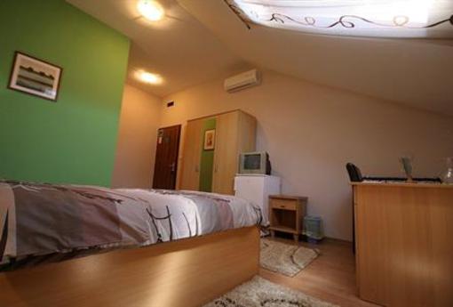фото отеля Rooms Lisnic