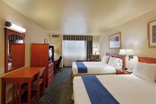 фото отеля Holiday Inn Express Hotel & Suites Everett