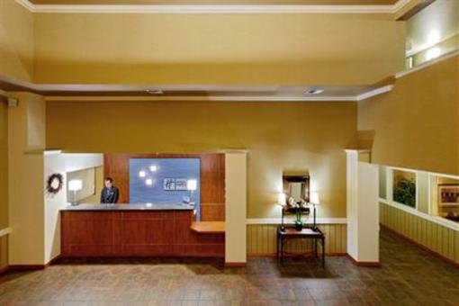 фото отеля Holiday Inn Express Hotel & Suites Everett