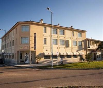 фото отеля Hotel Triana