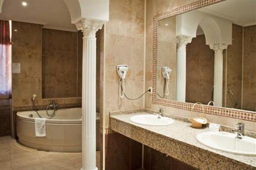фото отеля Hotel Triana