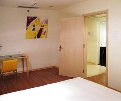 фото отеля Ginza Jia Yi Hotel Jinan Baihua Park