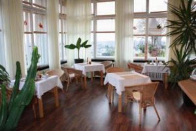 фото отеля Wellnesspension Haardter Schloss Neustadt an der Weinstrasse