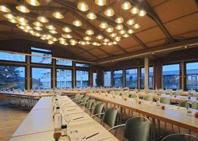 фото отеля Dorint Golf & Spa Windhagen/Siebengebirge