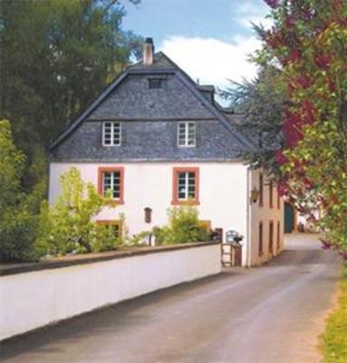 фото отеля Hotel Klostermühle Siebenborn Maring-Noviand
