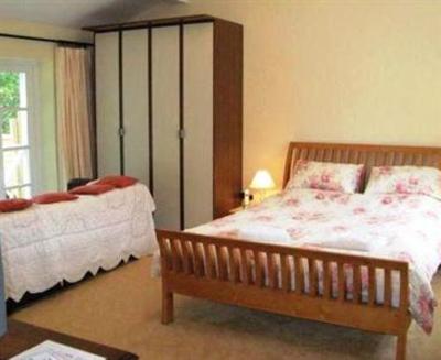 фото отеля Harbour View Bungalow