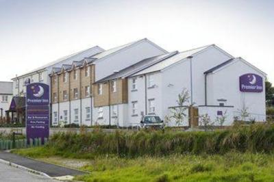 фото отеля Premier Inn Liskeard