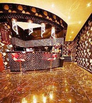 фото отеля Dimensional Space Fashion Hotel Qinghai Road Tsingtao
