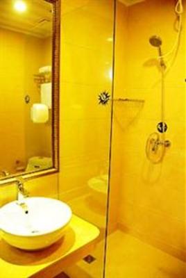 фото отеля Dimensional Space Fashion Hotel Qinghai Road Tsingtao