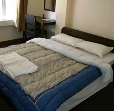 фото отеля Bag Packer's Lodge