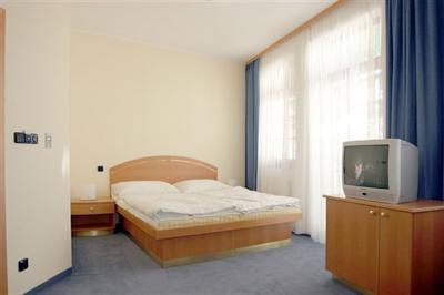 фото отеля Hotel Ruze Karlovy Vary