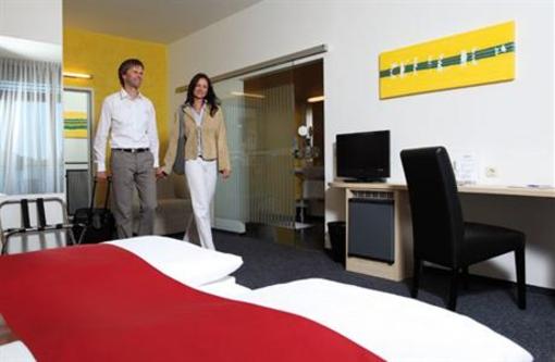 фото отеля Hotel Garni Colora