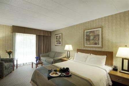 фото отеля BEST WESTERN PLUS Brant Park Inn and Conference Centre