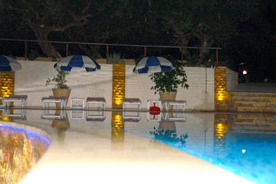 фото отеля Ionios Avra