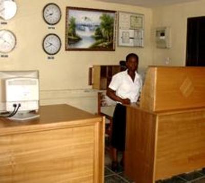фото отеля Royal Palm Groove Lodge