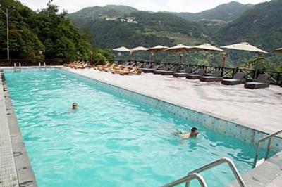 фото отеля Wenzhou Taishun Jade Dragon Mountain Radon Spring Resort Yayang Town