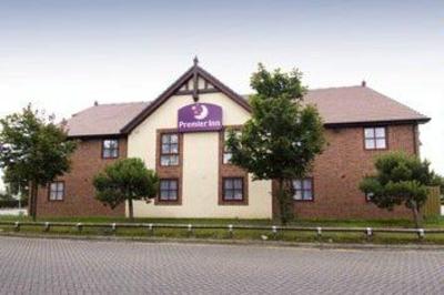 фото отеля Premier Inn Crewe Central