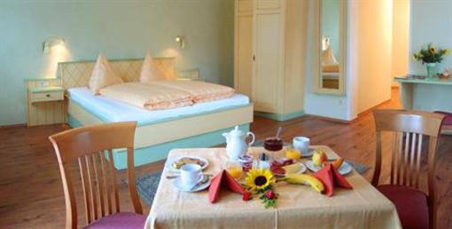 фото отеля Hotel Erlenhof Kotschach-Mauthen