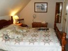 фото отеля Sollom Voe Bed & Breakfast Chalford Stroud (England)