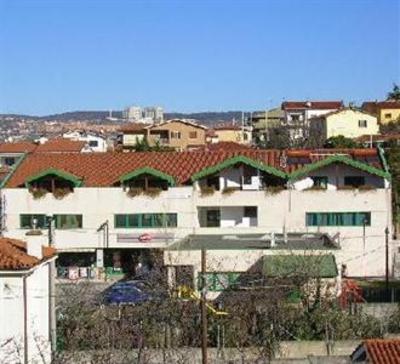 фото отеля Hotel Oasi Muggia