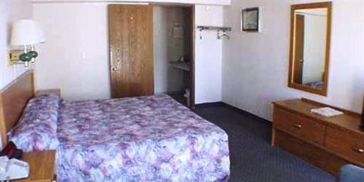 фото отеля Quail's Nest Inn & Suites