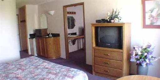 фото отеля Quail's Nest Inn & Suites
