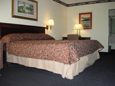 фото отеля America's Best Inn Montgomery