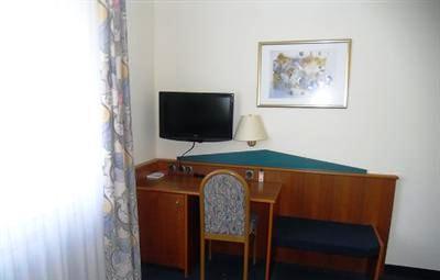 фото отеля Centralhotel Ratingen