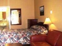 Athabasca Valley Inn & Suites