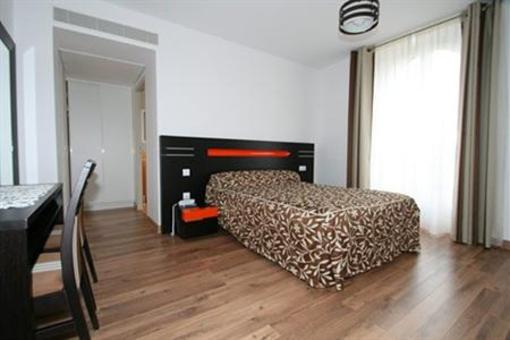 фото отеля Hotel Lafon