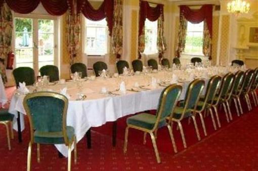 фото отеля Park House Hotel Shifnal