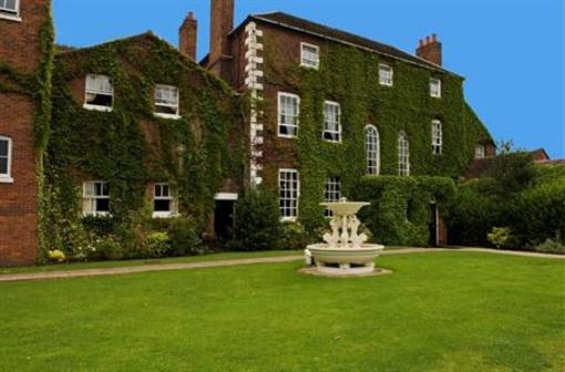 фото отеля Park House Hotel Shifnal