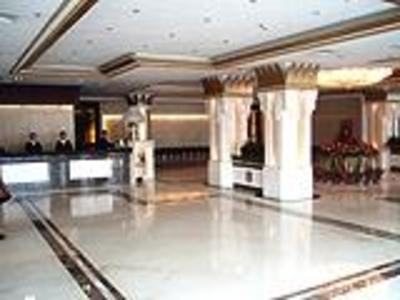 фото отеля Crowngarden Hotel
