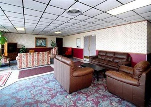 фото отеля Econo Lodge Airport Tulsa