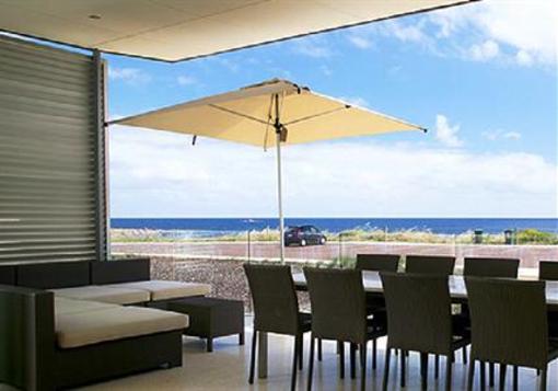 фото отеля Smiths Beach Resort